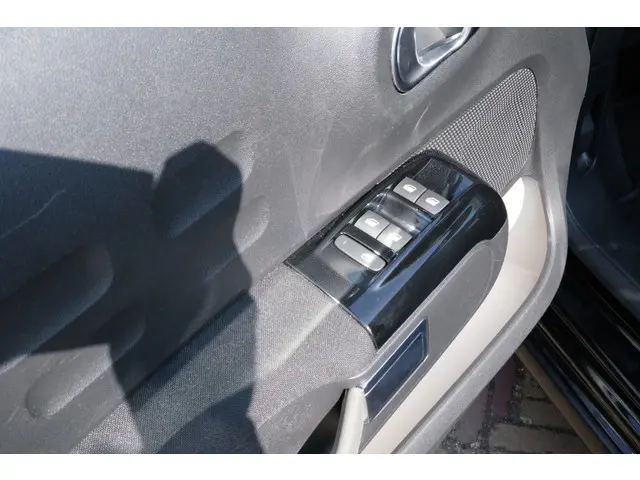 Citroën C3 PT82 Shine 2017 Benzine 23