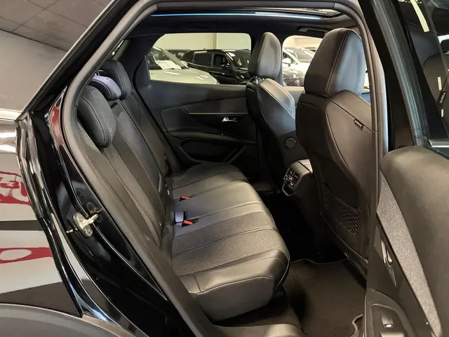 Peugeot 3008 1.2 PureTech GT Line 2020 Benzine 17