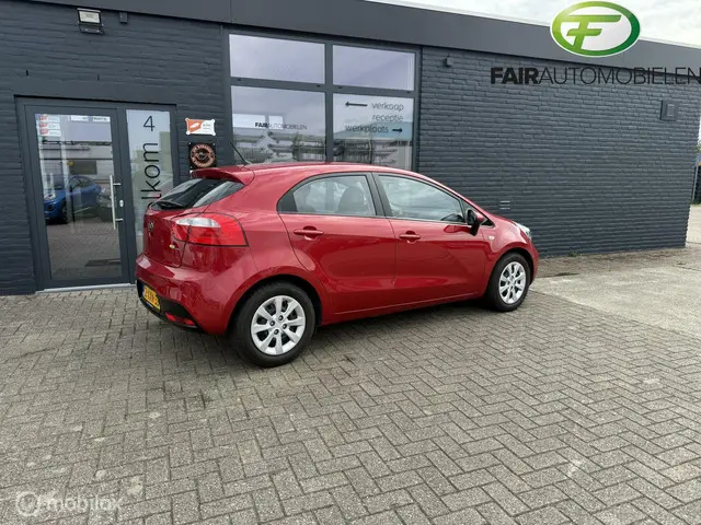 Kia Rio 1.2 CVVT ComfortLine 2014 Benzine 15