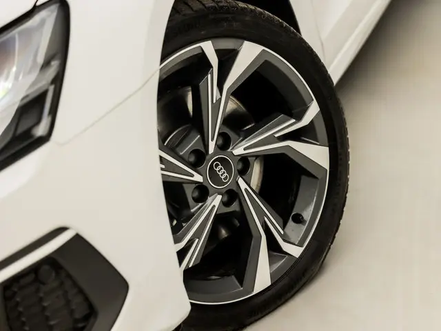 Audi A3 Sportback 40 TFSI e Sport 2022 Hybride Benzine 17