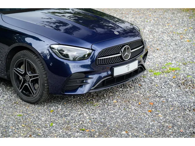 Mercedes-Benz E-Klasse 300 e AMG 2020 Hybride Benzine 28