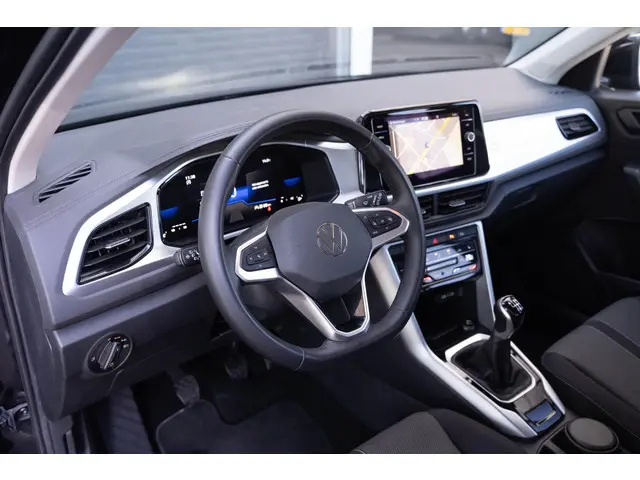 Volkswagen T-Roc 1.0 TSI Life 2023 Benzine 24