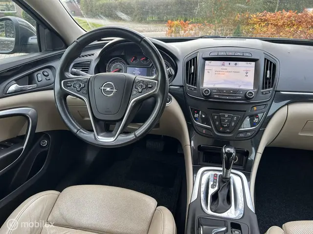 Opel Insignia Sports Tourer 1.6 T Cosmo 2014 Benzine 12