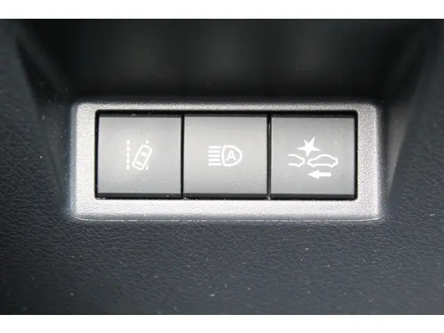 Toyota Yaris 1.5 Hybrid Dynamic 2020 Hybride Benzine 26
