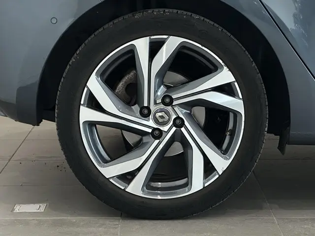 Renault Clio 1.3 TCe 130 EDC R.S. Line 2021 Benzine 26