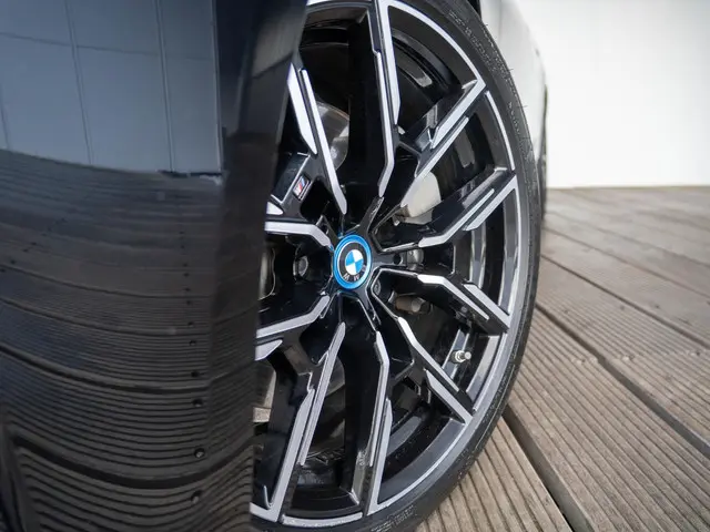 BMW i4 eDrive40 2023 Elektrisch 14