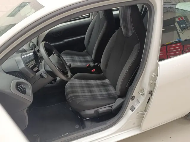 Peugeot 108 2