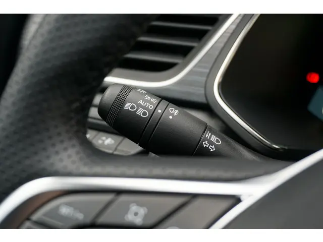 Mitsubishi ASX 1.8 HEV AT Instyle 2025 Hybride Benzine 22