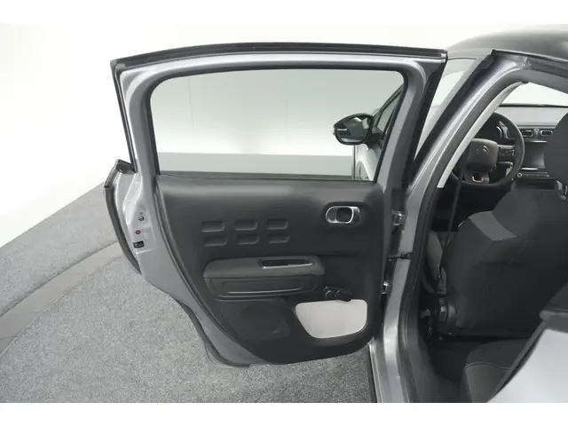 Citroën C3 PureTech 110 EAT6 Shine 2023 Benzine 59