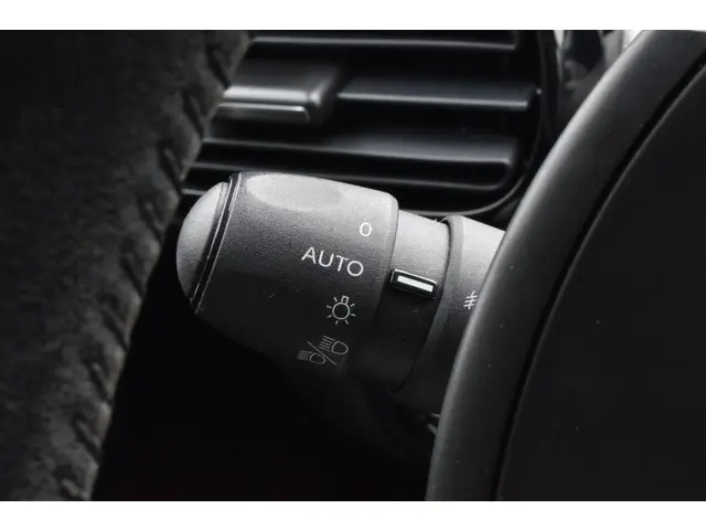 Citroën C4 Cactus PureTech 82 | Shine 2016 Benzine 11