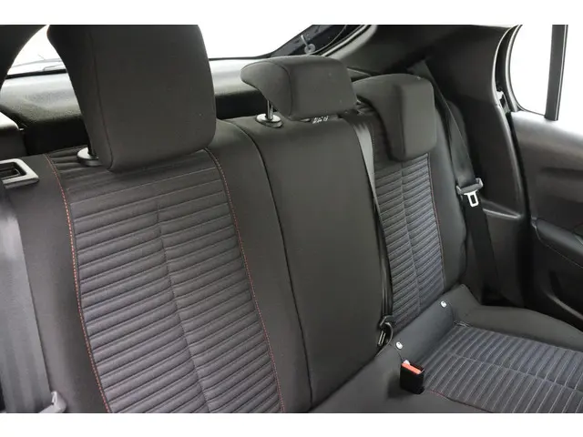 Peugeot 208 1.2 PureTech Active 2023 Benzine 14