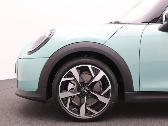 MINI 3-Deurs Cooper C 2024 Benzine 8