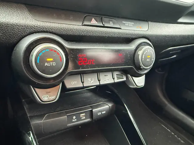 Kia Stonic 1.4 MPi Vision 2018 Benzine 19