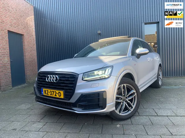 Audi Q2 1.4 TFSI CoD, PANO, NAP, S-LINE 2017 Benzine