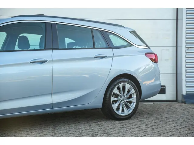 Opel Astra Sports Tourer 1.0 Edition 2016 Benzine 26