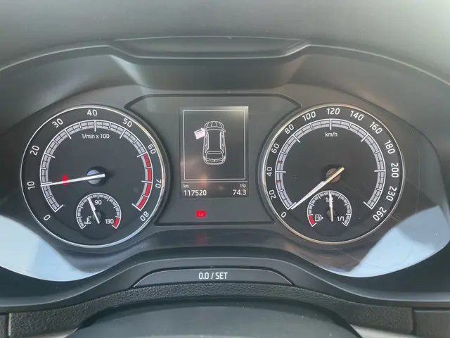 Škoda Karoq 1.0 TSI Clever Edition 2019 Benzine 13