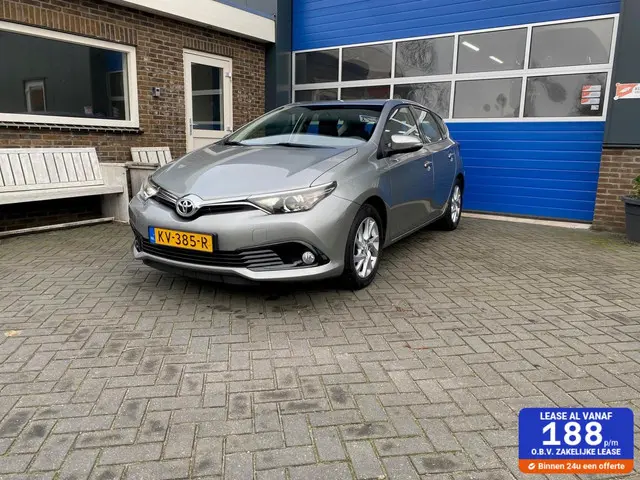 Toyota Auris 1.2T Aspiration 2016 Benzine