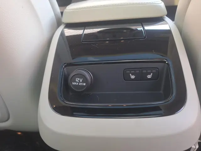 Volvo V90 2.0 T8 AWD Inscription 2020 Hybride Benzine 8