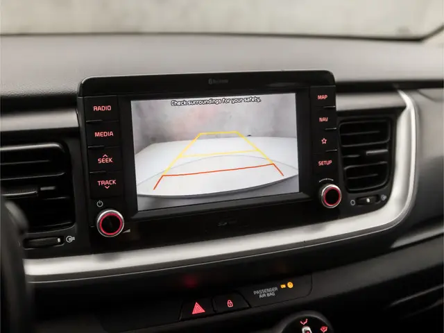 Kia Stonic 1.0 T-GDi DynamicLine 2019 Benzine 13