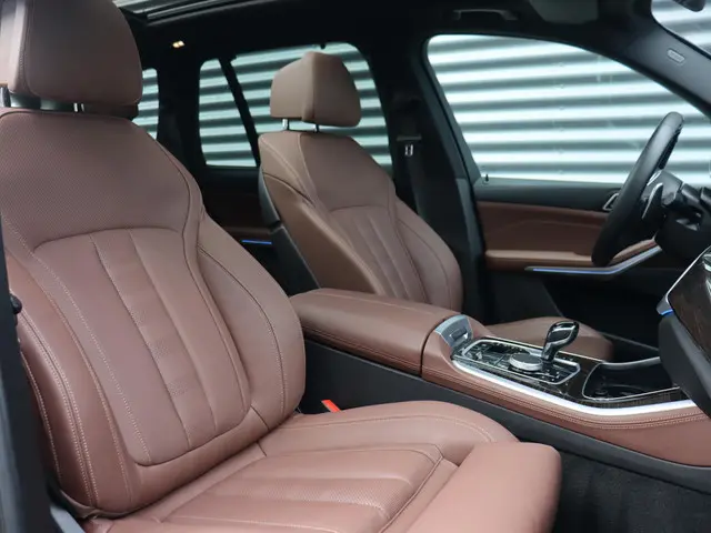 BMW X5 xDrive45e 2021 Hybride Benzine 8