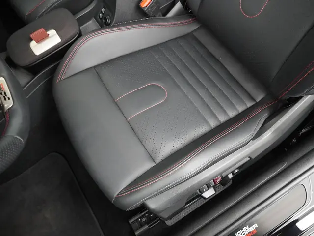 MINI Cabrio JCW 2025 Benzine 14