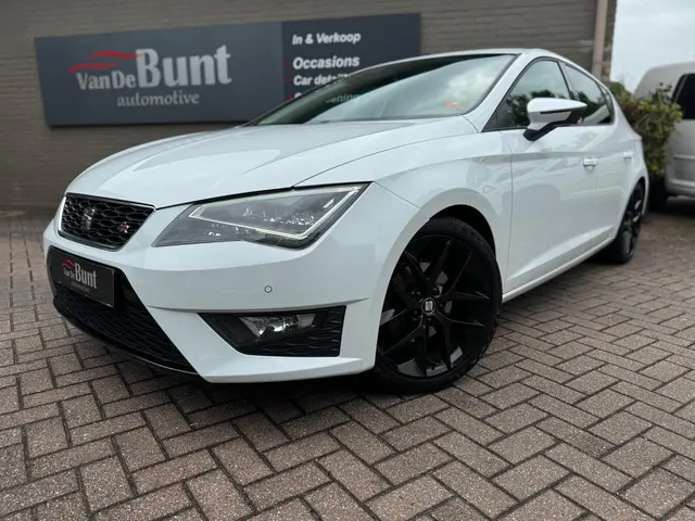 SEAT Leon 1.4 TSI FR -DSG-ORG. NL- 2016 Benzine 27
