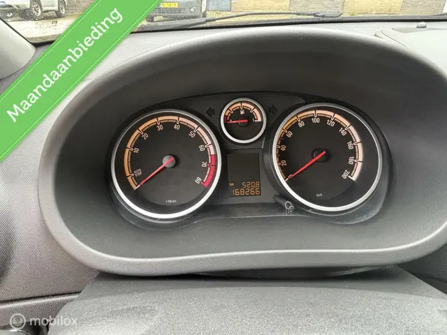 Opel Corsa 1.2 16 v EcoFlex Cosmo berlin 2013 Benzine 8