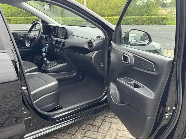 Hyundai i10 1.0 Comfort 5-zits 2022 Benzine 15
