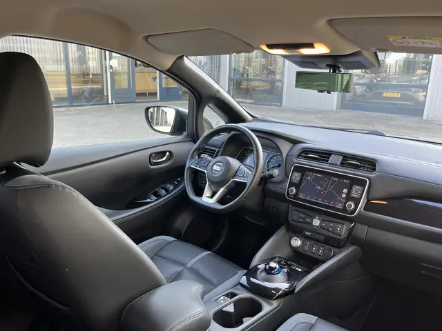 Nissan Leaf Tekna 40 kWh 2022 Elektrisch 50