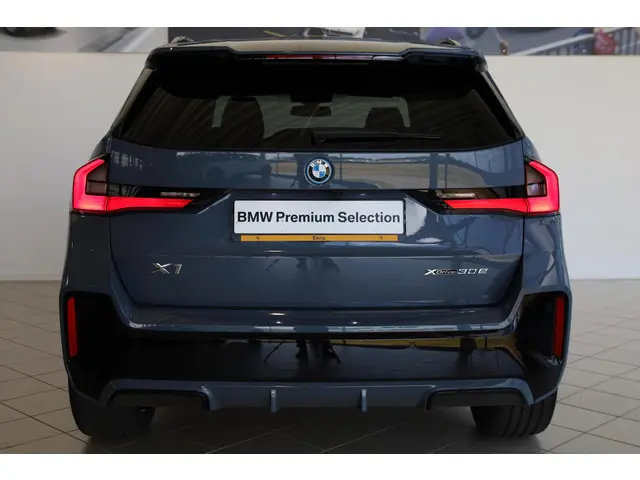 BMW X1 xDrive30e 2025 Hybride Benzine 4