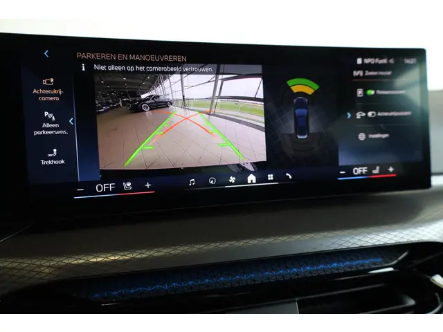 BMW 3 Serie Touring 330e 2026 Hybride Benzine 13