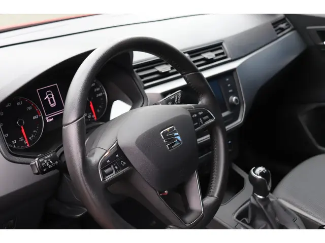 SEAT Ibiza 1.0 TSI Style 2020 Benzine 6