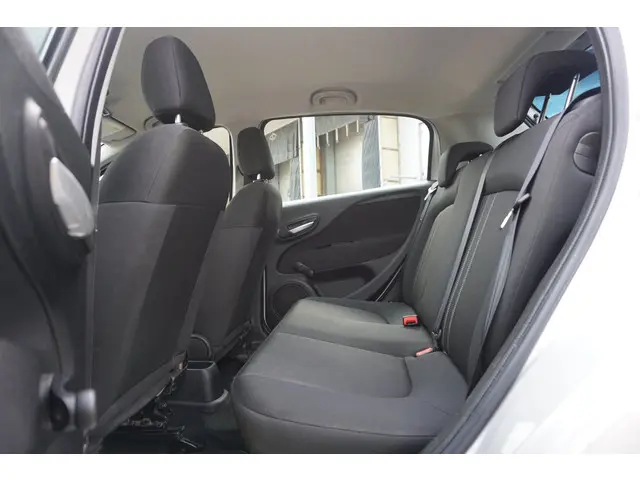 Fiat Punto Evo 0.9 TwinAir Edizione Cool 2014 Benzine 16