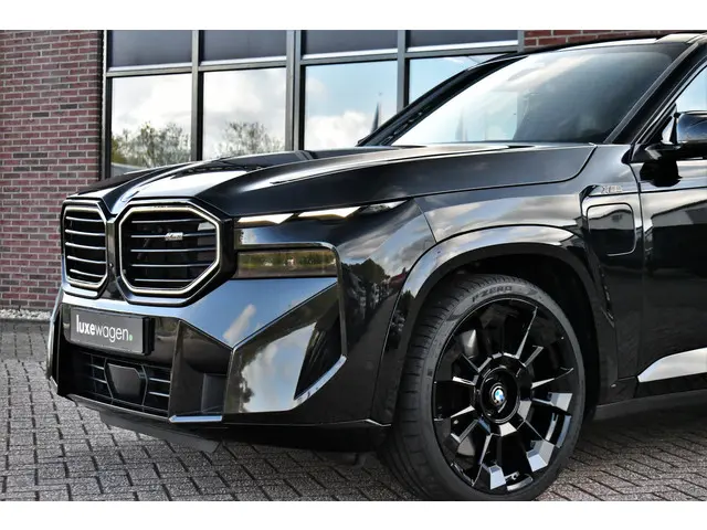 BMW XM V8 650pk 30kWh 2023 Hybride Benzine 21