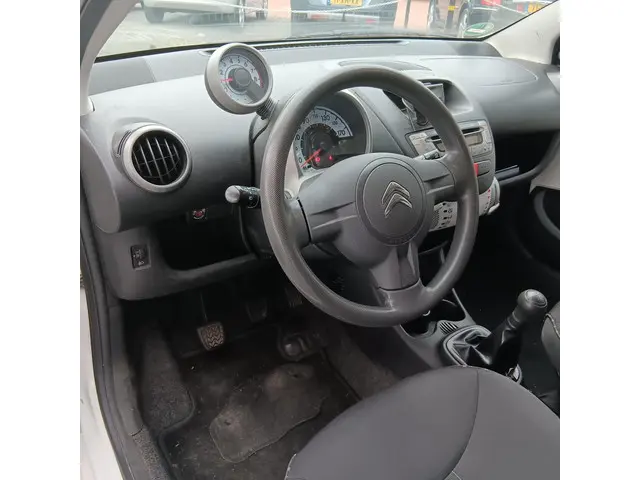 Citroën C1 1.0 Tendance 2013 Benzine 6