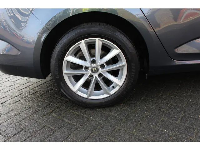 Renault Mégane Estate 1.2 TCe Limited 2018 Benzine 11