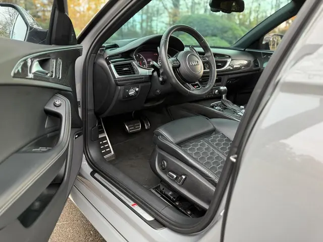 Audi RS6 Avant 4.0 TFSI RS 6 / Full options! 2014 Benzine 8