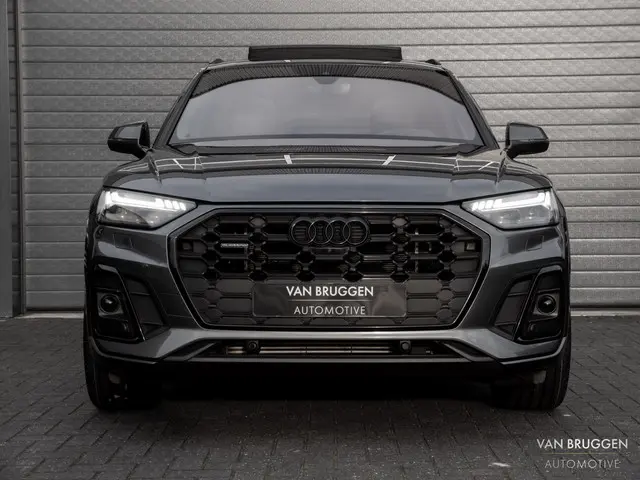 Audi Q5 55 TFSI e quattro S-Line 2022 Hybride Benzine 6