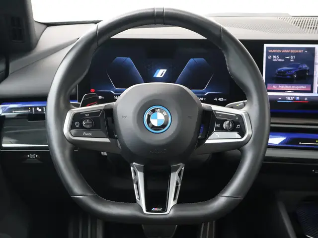 BMW i5 Touring 2024 Elektrisch 18