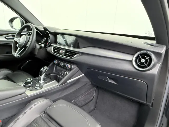 Alfa Romeo Stelvio 2.0 T AWD Super 2019 Benzine 41