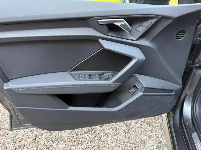 Audi A3 Sportback 40 TFSI e S-Line 2021 Hybride Benzine 12