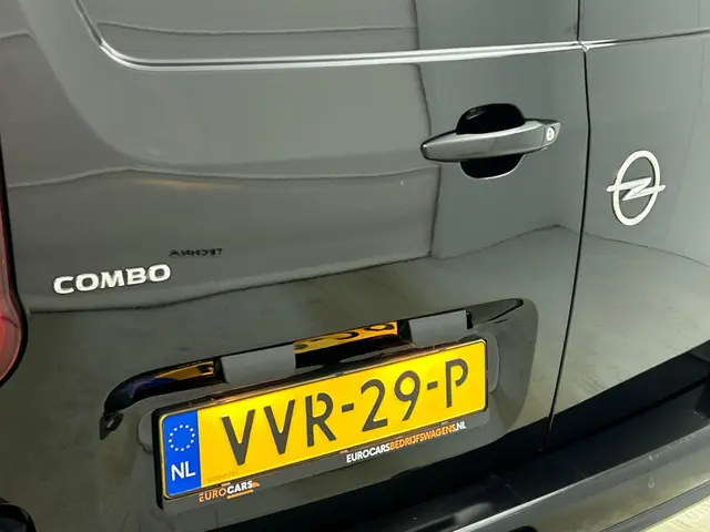 Opel Combo 1.5D L1H1 130pk Automaat Edition 2023 Diesel 25