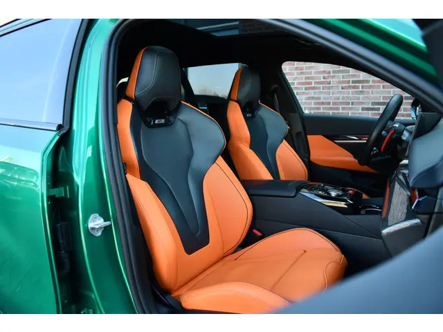 BMW M5 5-serie Touring 2024 Hybride Benzine 55