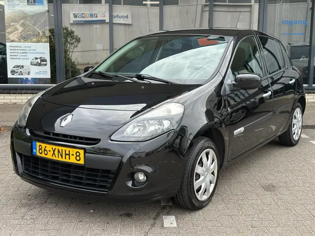 Renault Clio 1.2 Authentique 2012 Benzine 8