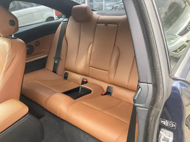 BMW 4 Serie Coupé 428i High Executive 2014 Benzine 7