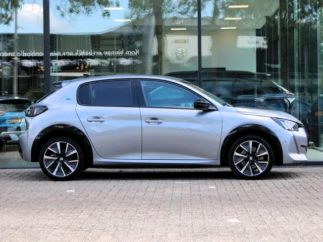 Peugeot e-208 EV GT Pack 50 kWh 2022 Elektrisch 7