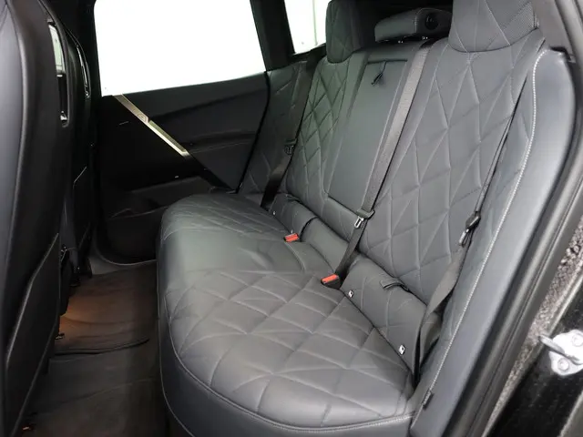 BMW iX xDrive40 M Sport Plus 77 kWh- 2023 Elektrisch 26