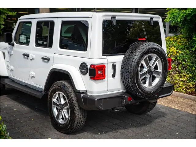 Jeep Wrangler Unlimited 3.6 2020 Benzine 26