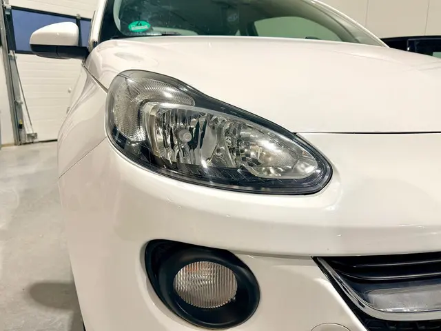 Opel ADAM 1.2 City (AIRCO) 2015 Benzine 15