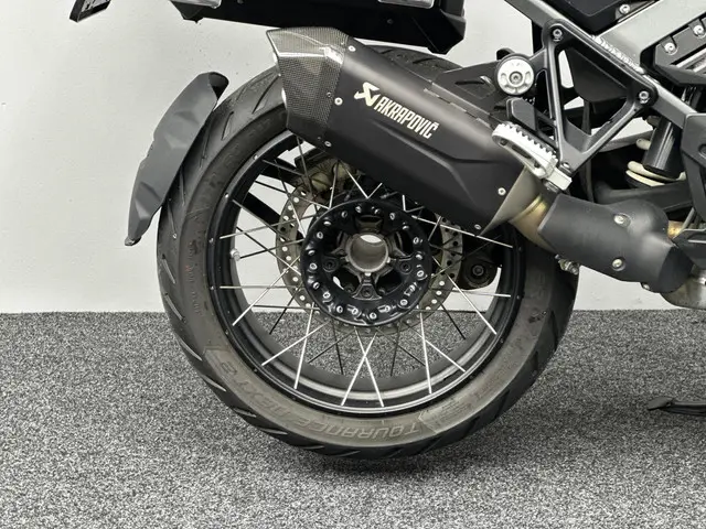 BMW R 1300 GS Adventure 2025 Benzine 15